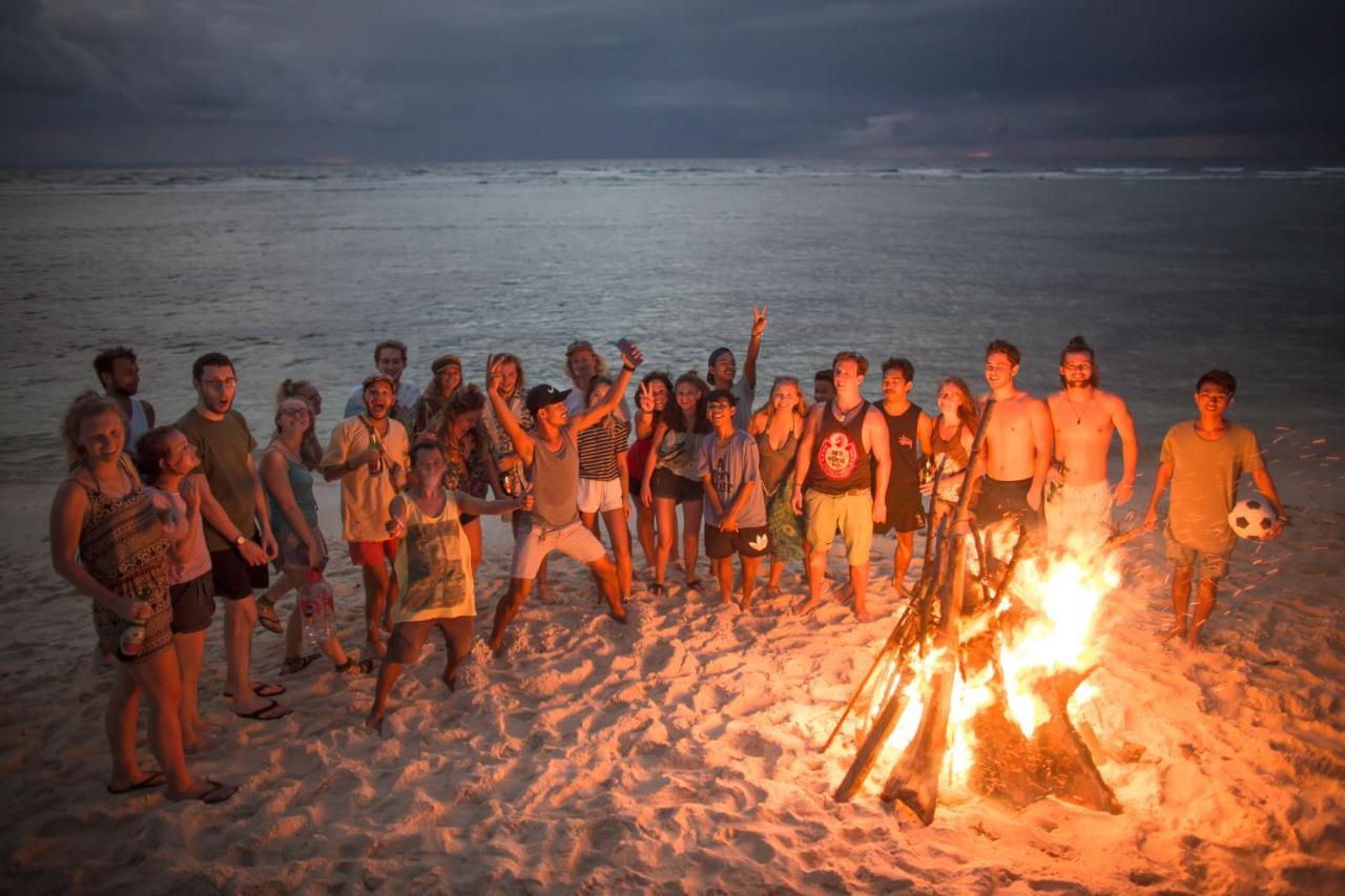 La Boheme Mini Hostel Gili Trawangan Bagian luar foto