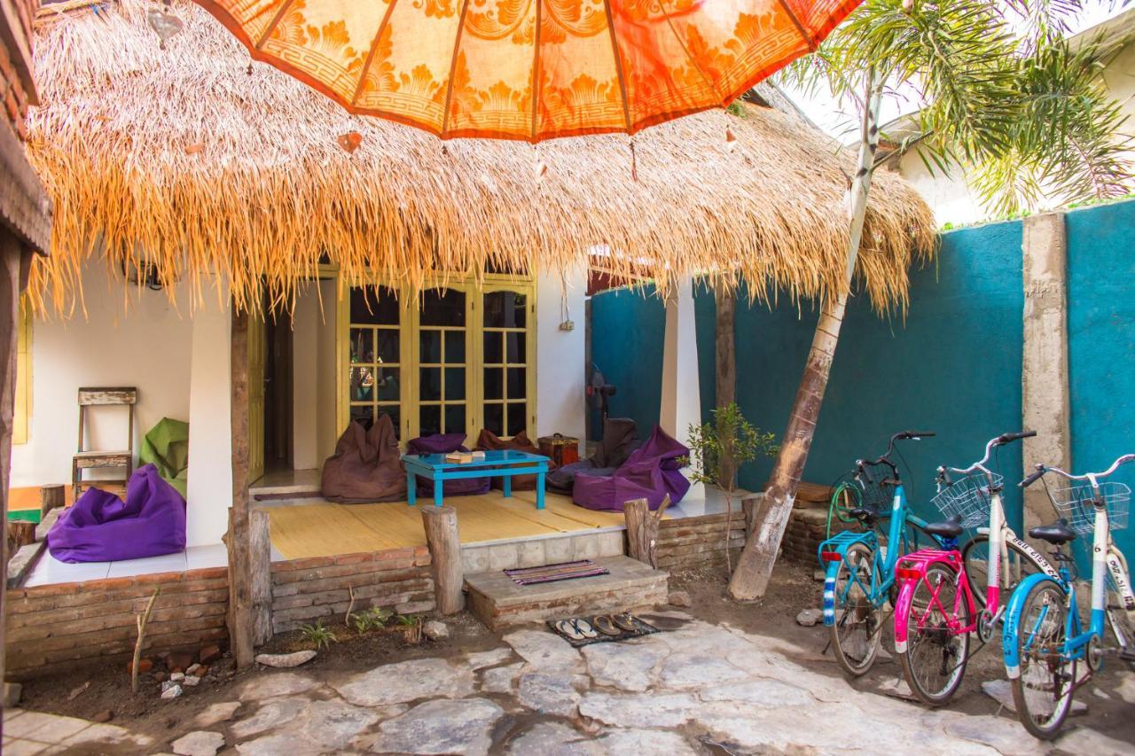 La Boheme Mini Hostel Gili Trawangan Bagian luar foto